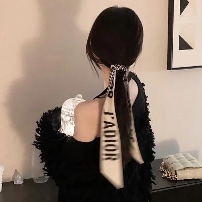 窒友梅根